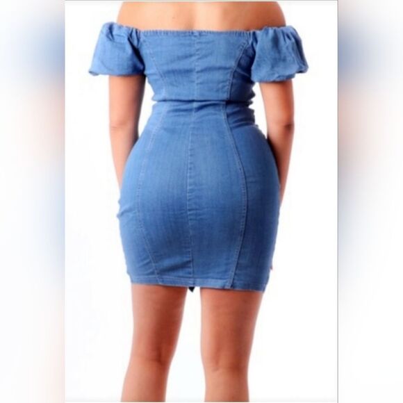 Blushe L  Boho OffShoulder Puff Sleeve Button Front Bodycon MiniDress LightDenim - Picture 2 of 11